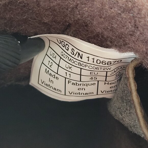 UGG Men's Neuland Waterproof Boot Wool Lined Leather Chukka - Picture 3 of 12